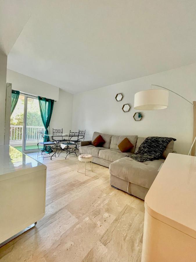 Residence Standing Riviera Golf Mandelieu ภายนอก รูปภาพ